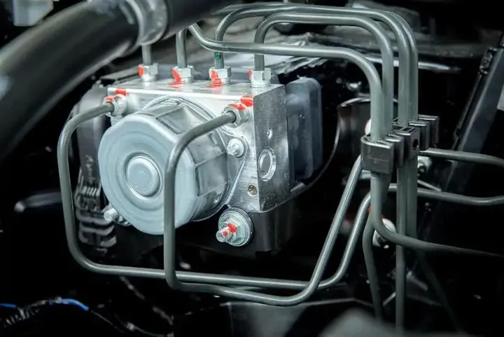 Як правильно використовувати систему ABS автомобіля?